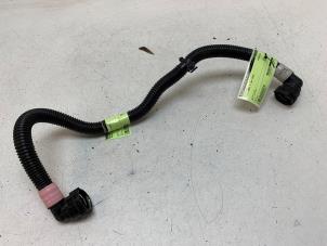 Gebruikte Waterpijp Tesla Model 3 Long Range AWD 75 kWh Prijs € 30,00 Margeregeling aangeboden door Autodemontage van de Laar