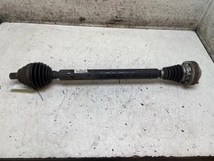 Gebruikte Aandrijfas rechts-voor Volkswagen Golf VII (AUA) 1.4 TSI 16V Prijs € 120,00 Margeregeling aangeboden door Autodemontage van de Laar