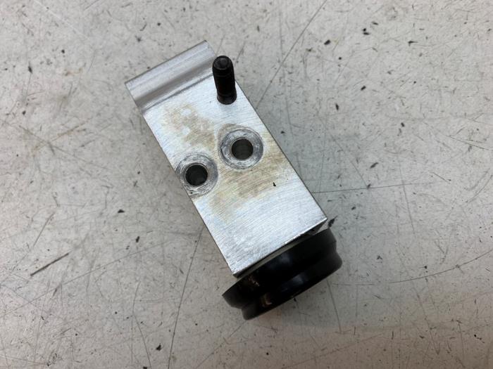 Gebruikte Airco expansieklep Kia Picanto (JA) 1.0 DPI 12V Prijs op aanvraag aangeboden door Autodemontage van de Laar