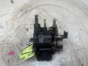 Gebruikte Dieselpomp Peugeot Boxer (U9) 2.2 HDi 130 Euro 5 Prijs op aanvraag aangeboden door Autodemontage van de Laar