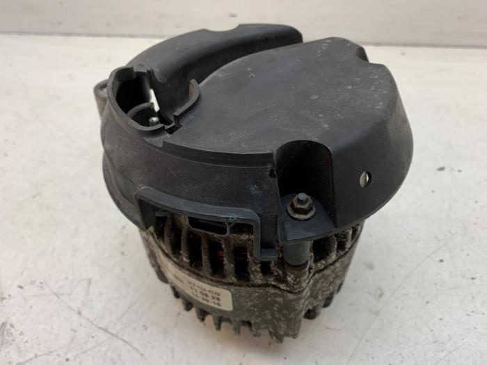 Gebruikte Dynamo Ford Transit Connect 1.8 TDCi 90 Prijs op aanvraag aangeboden door Autodemontage van de Laar