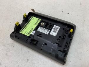 Gebruikte Display Multi Media regelunit Citroen C3 Aircross I (2C/2R) 1.2 e-THP PureTech 110 Prijs € 200,00 Margeregeling aangeboden door Autodemontage van de Laar