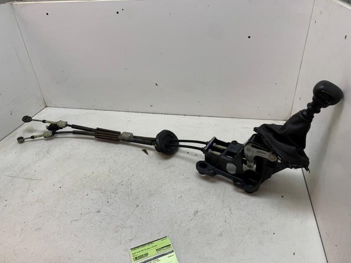 Gebruikte Schakelkabel Versnellingsbak Citroen C3 Aircross I (2C/2R) 1.2 e-THP PureTech 110 Prijs € 100,00 Margeregeling aangeboden door Autodemontage van de Laar