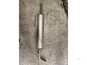 Gebruikte Uitlaat Middendemper Renault Scénic III (JZ) 1.4 16V TCe 130 Prijs € 40,00 Margeregeling aangeboden door Autodemontage van de Laar