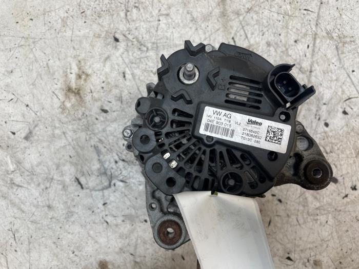 Gebruikte Alternator Seat Ibiza V (KJB) 1.0 TSI 12V Prijs op aanvraag aangeboden door Autodemontage van de Laar