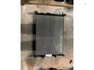 Gebruikte Radiateur Renault Megane II (BM/CM) 1.9 dCi 120 Prijs € 25,00 Margeregeling aangeboden door Autodemontage van de Laar
