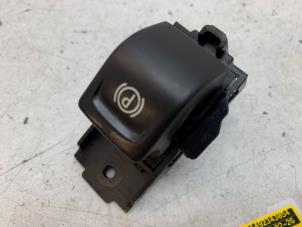 Gebruikte Schakelaar handrem Opel Insignia 1.8 16V Ecotec Prijs op aanvraag aangeboden door Autodemontage van de Laar