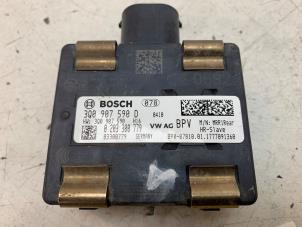 Gebruikte Side assist sensor Audi S3 Sportback (8VA/8VF) 2.0 T FSI 16V Prijs op aanvraag aangeboden door Autodemontage van de Laar