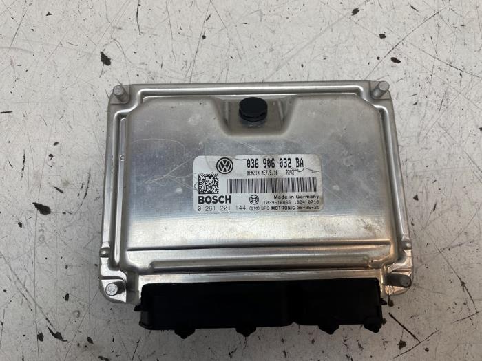 Gebruikte Computer Motormanagement Volkswagen Golf Plus (5M1/1KP) 1.4 16V Prijs € 75,00 Margeregeling aangeboden door Autodemontage van de Laar