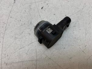 Gebruikte PDC Sensor Renault Megane E-Tech (RCB) 60 kWh Prijs € 27,50 Margeregeling aangeboden door Autodemontage van de Laar