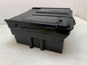 Gebruikte Accubak Ford Transit Custom 2.0 TDCi 16V Eco Blue 130 Prijs € 50,00 Margeregeling aangeboden door Autodemontage van de Laar