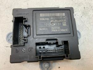 Gebruikte Sam module Volvo XC60 I (DZ) 2.4 D5 20V AWD Geartronic Prijs € 75,00 Margeregeling aangeboden door Autodemontage van de Laar