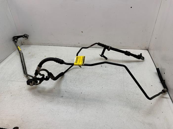 Gebruikte Servoleiding Volvo XC60 I (DZ) 2.4 D5 20V AWD Geartronic Prijs € 75,00 Margeregeling aangeboden door Autodemontage van de Laar