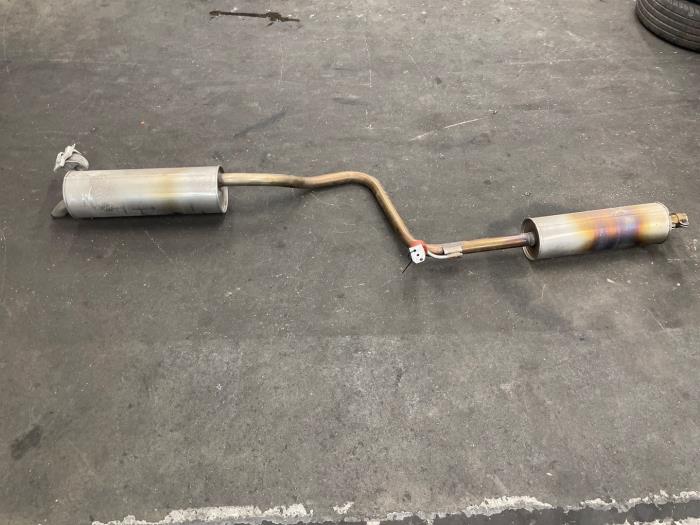 Gebruikte Uitlaat Einddemper Seat Ibiza V (KJB) 1.0 MPI 12V Prijs € 125,00 Margeregeling aangeboden door Autodemontage van de Laar