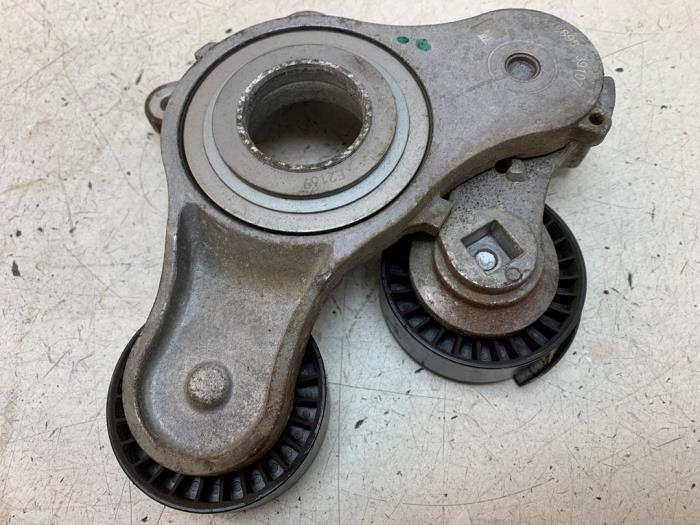 Gebruikte Spanner multiriem Fiat Panda (312) 1.0 Hybrid Prijs € 45,00 Margeregeling aangeboden door Autodemontage van de Laar