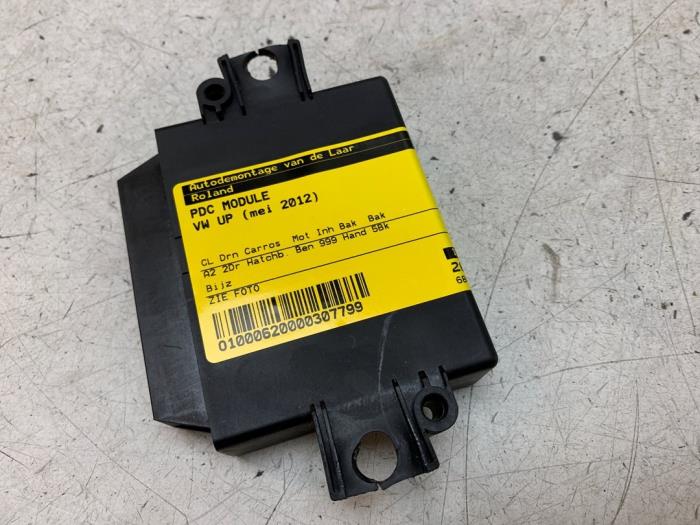 Gebruikte Module PDC Volkswagen Up! (121) 1.0 12V 75 Prijs € 35,00 Margeregeling aangeboden door Autodemontage van de Laar