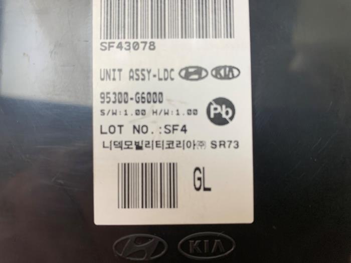 Bodycontrol Module van een Kia Picanto (JA) 1.0 DPi 12V 2023