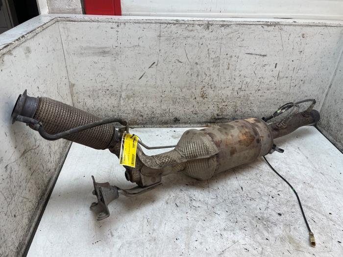 Gebruikte Roetfilter Volkswagen Transporter T6 2.0 TDI 150 Prijs € 700,00 Margeregeling aangeboden door Autodemontage van de Laar