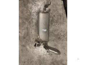 Gebruikte Uitlaat Einddemper Renault Laguna III (BT) 1.5 dCi 110 Prijs € 100,00 Margeregeling aangeboden door Autodemontage van de Laar