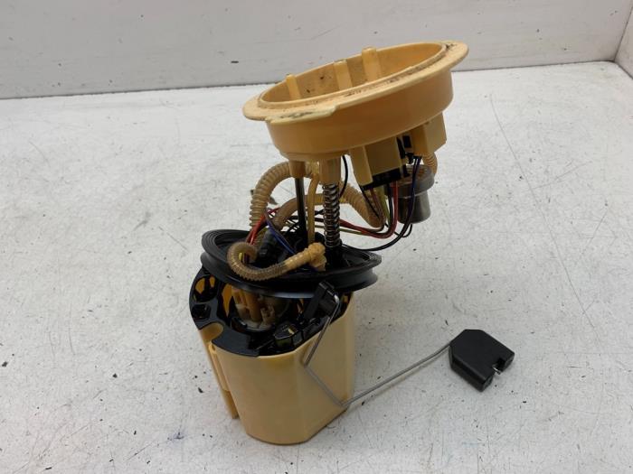 Gebruikte Tank element Pomp Audi A6 Avant (C7) 3.0 TDI V6 24V Quattro Prijs op aanvraag aangeboden door Autodemontage van de Laar