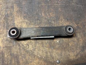 Gebruikte Reactiestang rechts-achter Opel Vectra C GTS 1.8 16V Prijs € 40,00 Margeregeling aangeboden door Autodemontage van de Laar