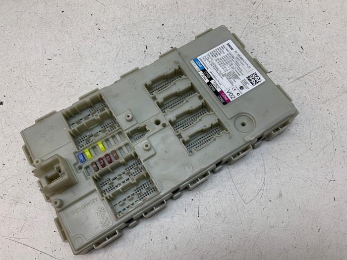 Gebruikte Bodycontrol Module BMW 5 serie (G30) 523d 2.0 TwinPower Turbo 16V Prijs € 175,00 Margeregeling aangeboden door Autodemontage van de Laar