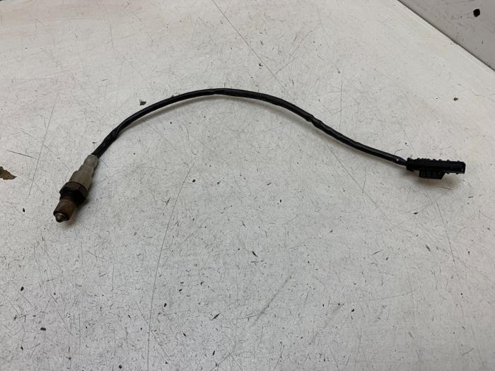 Gebruikte Lambda Sonde BMW 5 serie (G30) 523d 2.0 TwinPower Turbo 16V Prijs € 50,00 Margeregeling aangeboden door Autodemontage van de Laar