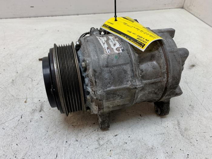 Gebruikte Pomp Airco BMW 5 serie (G30) 523d 2.0 TwinPower Turbo 16V Prijs € 175,00 Margeregeling aangeboden door Autodemontage van de Laar