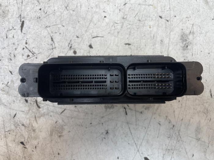 Gebruikte Computer Motormanagement Volkswagen Up! (121) e-Up! Prijs € 125,00 Margeregeling aangeboden door Autodemontage van de Laar