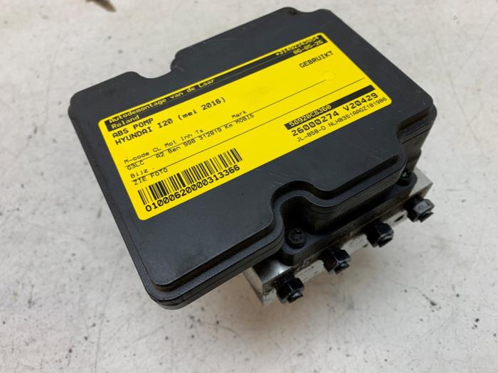 Gebruikte ABS Pomp Hyundai i20 (GBB) 1.0 T-GDI 100 12V Prijs € 100,00 Margeregeling aangeboden door Autodemontage van de Laar