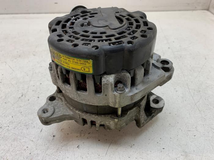 Gebruikte Dynamo Hyundai i20 (GBB) 1.0 T-GDI 100 12V Prijs € 50,00 Margeregeling aangeboden door Autodemontage van de Laar