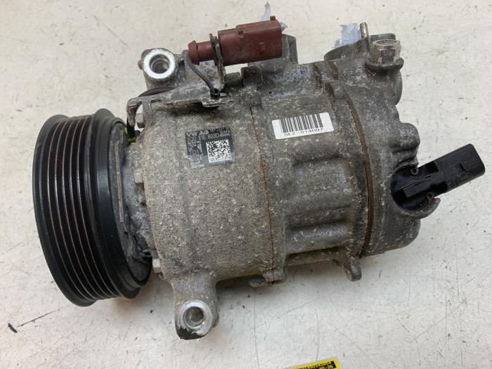Gebruikte Aircopomp Volkswagen Polo VI (AW1) 1.0 TSI 12V Prijs € 100,00 Margeregeling aangeboden door Autodemontage van de Laar