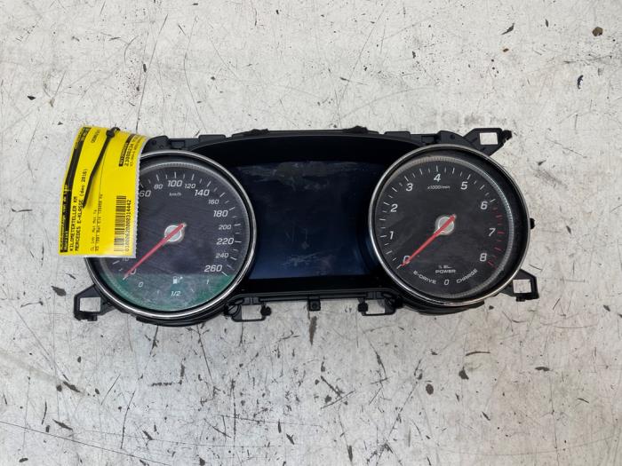 Gebruikte Kilometerteller KM Mercedes E (W213) E-350e 2.0 Turbo 16V Prijs € 300,00 Margeregeling aangeboden door Autodemontage van de Laar