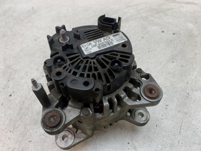 Gebruikte Dynamo Skoda Fabia II (5J) 1.2 TSI Prijs € 50,00 Margeregeling aangeboden door Autodemontage van de Laar