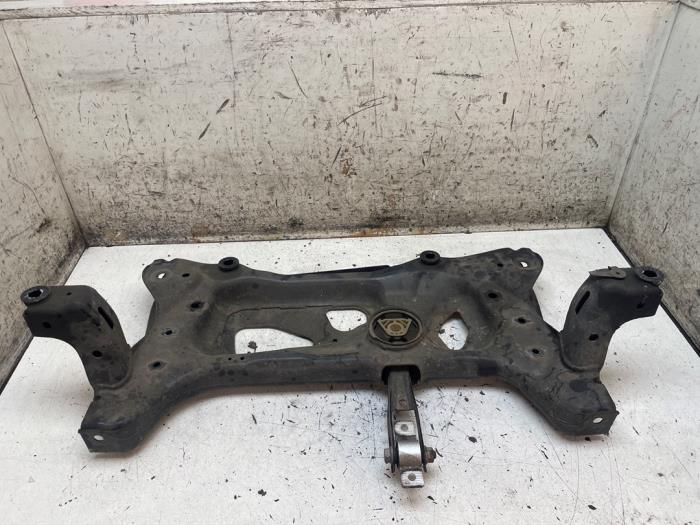 Gebruikte Subframe Volkswagen Golf VII (AUA) e-Golf Prijs € 150,00 Margeregeling aangeboden door Autodemontage van de Laar