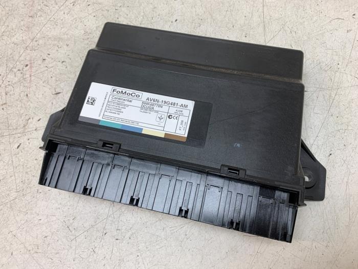 Gebruikte Computer Body Control Ford Focus 3 1.6 Ti-VCT 16V 125 Prijs € 50,00 Margeregeling aangeboden door Autodemontage van de Laar