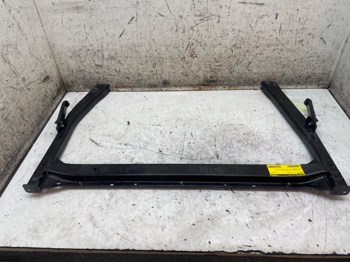 Gebruikte Subframe Lynk &amp; Co 01 1.5 PHEV Prijs op aanvraag aangeboden door Autodemontage van de Laar