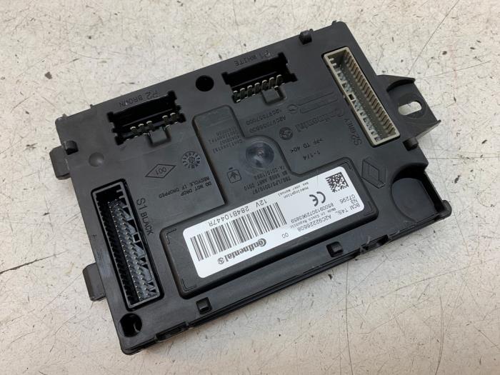 Gebruikte Bodycontrol Module Renault Clio IV (5R) 1.5 Energy dCi 110 FAP Prijs € 50,00 Margeregeling aangeboden door Autodemontage van de Laar