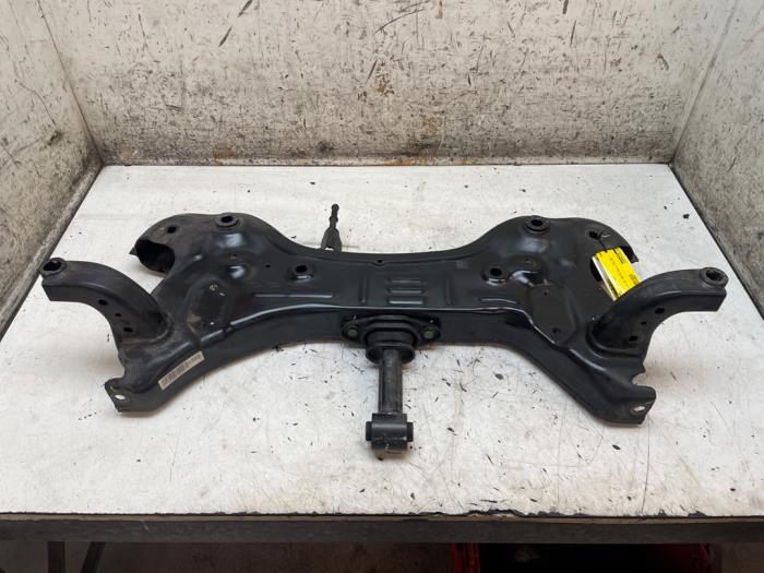 Gebruikte Subframe Kia Picanto (JA) 1.0 DPI 12V Prijs op aanvraag aangeboden door Autodemontage van de Laar