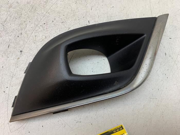 Gebruikte Diversen Renault Clio IV (5R) 1.5 Energy dCi 110 FAP Prijs op aanvraag aangeboden door Autodemontage van de Laar