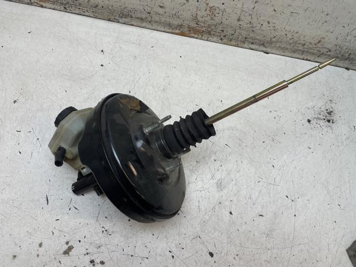 Gebruikte Rembol Ford Fiesta 4 1.25 16V Prijs € 50,00 Margeregeling aangeboden door Autodemontage van de Laar