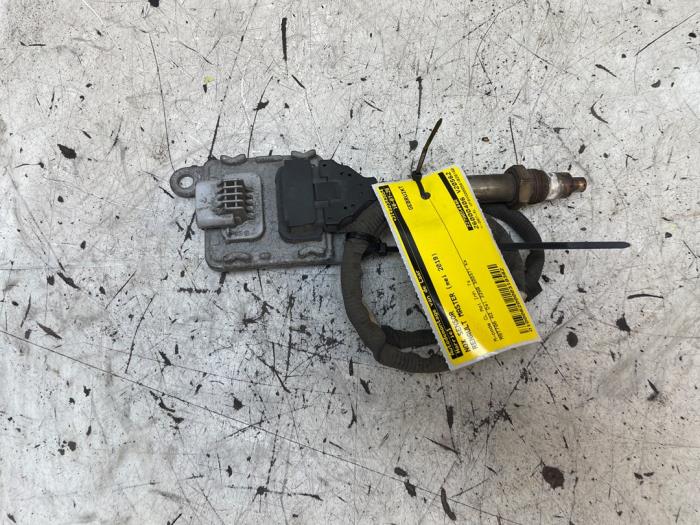 Gebruikte Nox sensor Renault Master III (EV/HV/UV/VA/VB/VD/VF/VG/VJ) 2.3 dCi 170 16V Prijs op aanvraag aangeboden door Autodemontage van de Laar