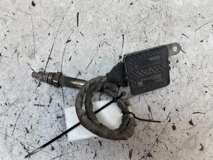 Gebruikte Nox sensor Renault Master III (EV/HV/UV/VA/VB/VD/VF/VG/VJ) 2.3 dCi 170 16V Prijs op aanvraag aangeboden door Autodemontage van de Laar