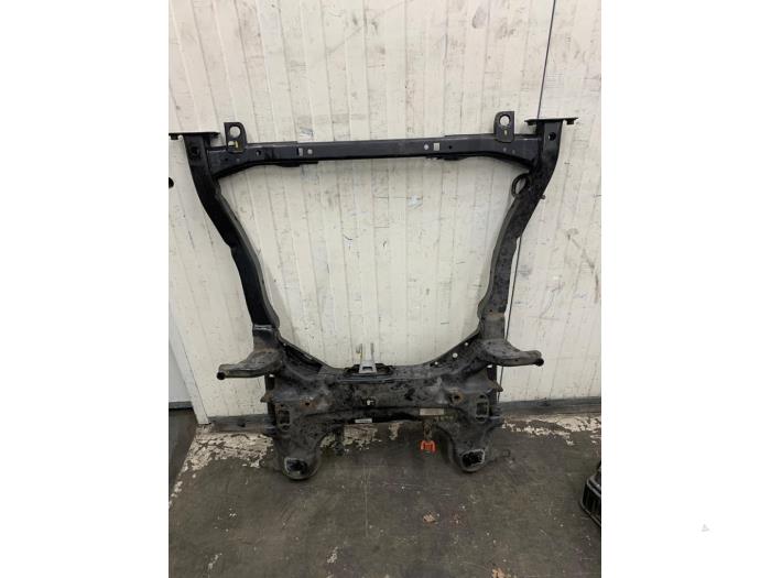 Gebruikte Subframe Opel Mokka/Mokka X 1.6 16V EcoFlex 4x2 Prijs op aanvraag aangeboden door Autodemontage van de Laar