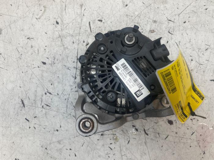 Gebruikte Dynamo Opel Mokka/Mokka X 1.6 16V EcoFlex 4x2 Prijs op aanvraag aangeboden door Autodemontage van de Laar
