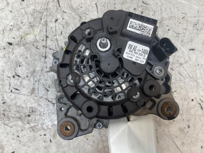 Gebruikte Dynamo Volkswagen Polo VI (AW1) 1.0 MPI 12V Prijs op aanvraag aangeboden door Autodemontage van de Laar