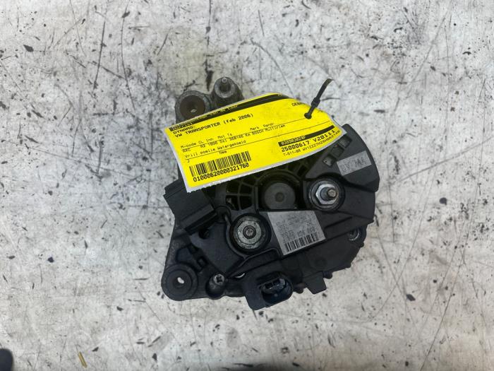 Gebruikte Dynamo Volkswagen Transporter Prijs op aanvraag aangeboden door Autodemontage van de Laar