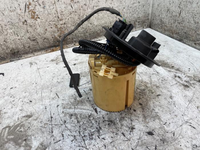 Gebruikte Tank element Pomp Mercedes Vito (447.6) 2.2 114 CDI 16V Prijs op aanvraag aangeboden door Autodemontage van de Laar