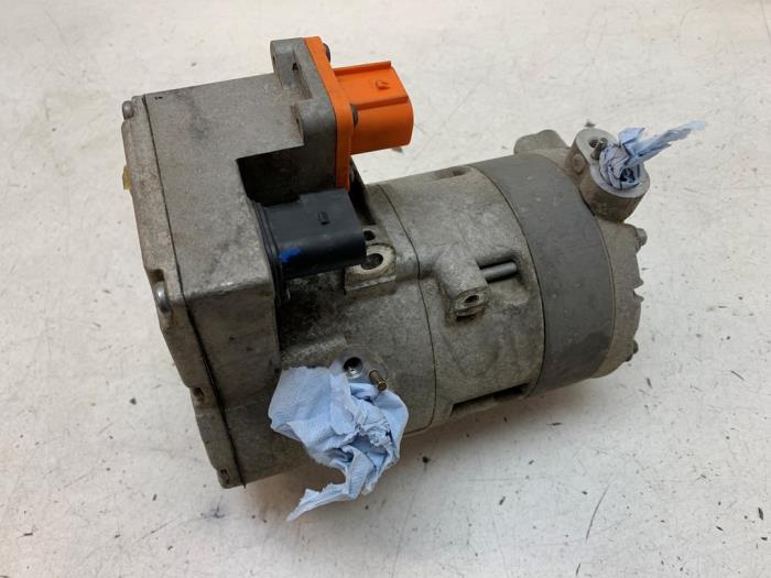 Gebruikte Pomp Airco Volkswagen Up! (121) e-Up! Prijs € 200,00 Margeregeling aangeboden door Autodemontage van de Laar