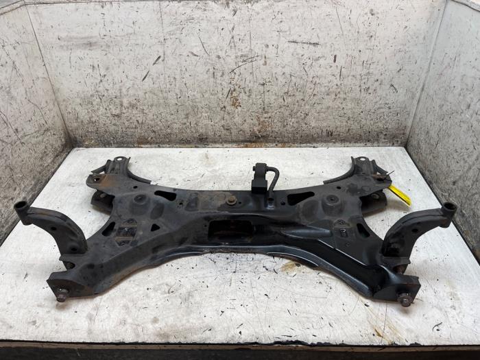 Gebruikte Subframe Suzuki Swift (ZC/ZD) 1.2 Dual Jet 16V Smart Hybrid Prijs € 150,00 Margeregeling aangeboden door Autodemontage van de Laar